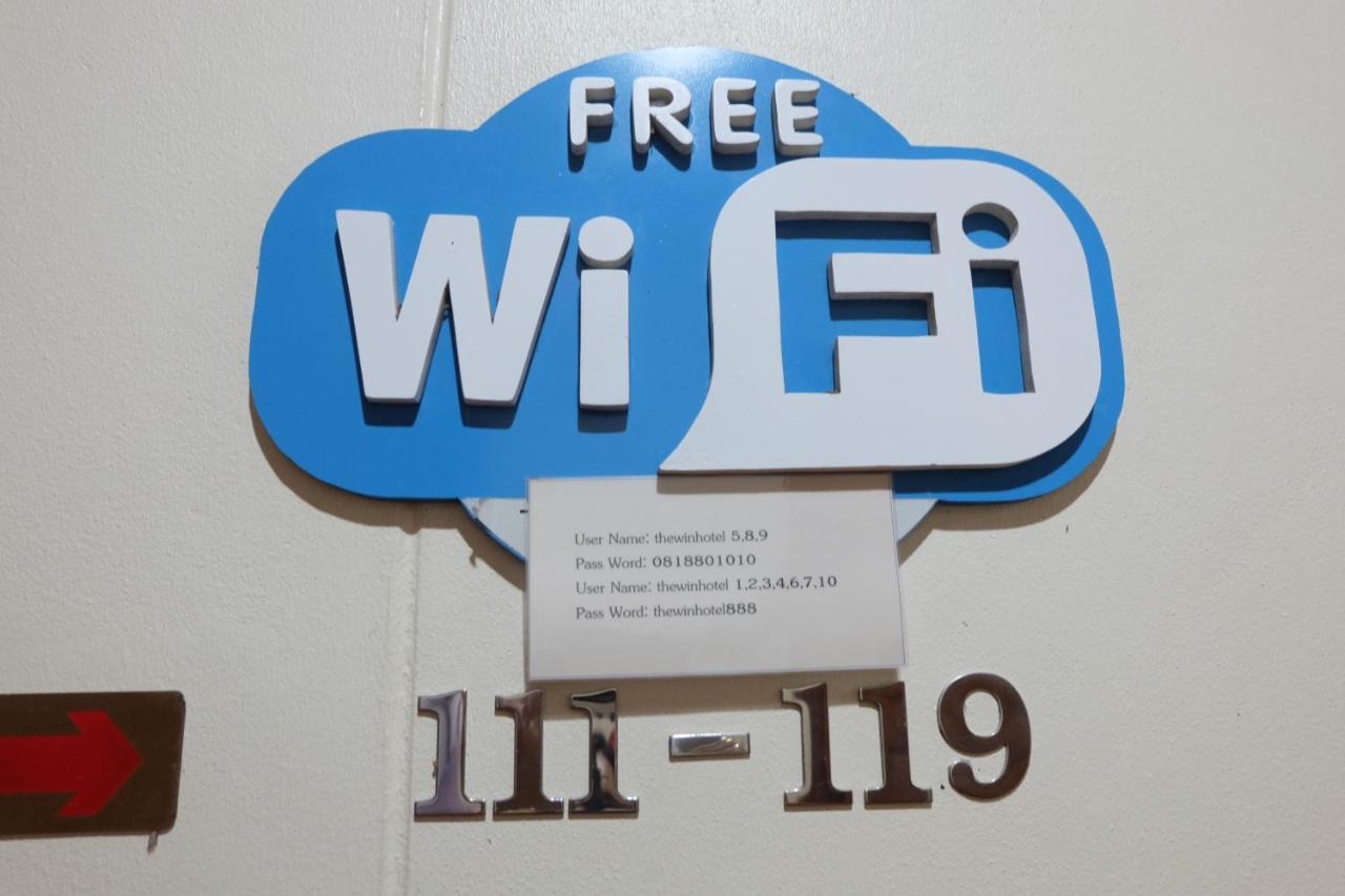 באנג סאפאן The Win Hotel מראה חיצוני תמונה